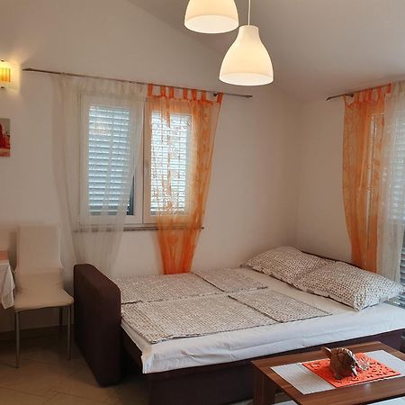 Apartmani Villa Lilliana Tribalj Kültér fotó