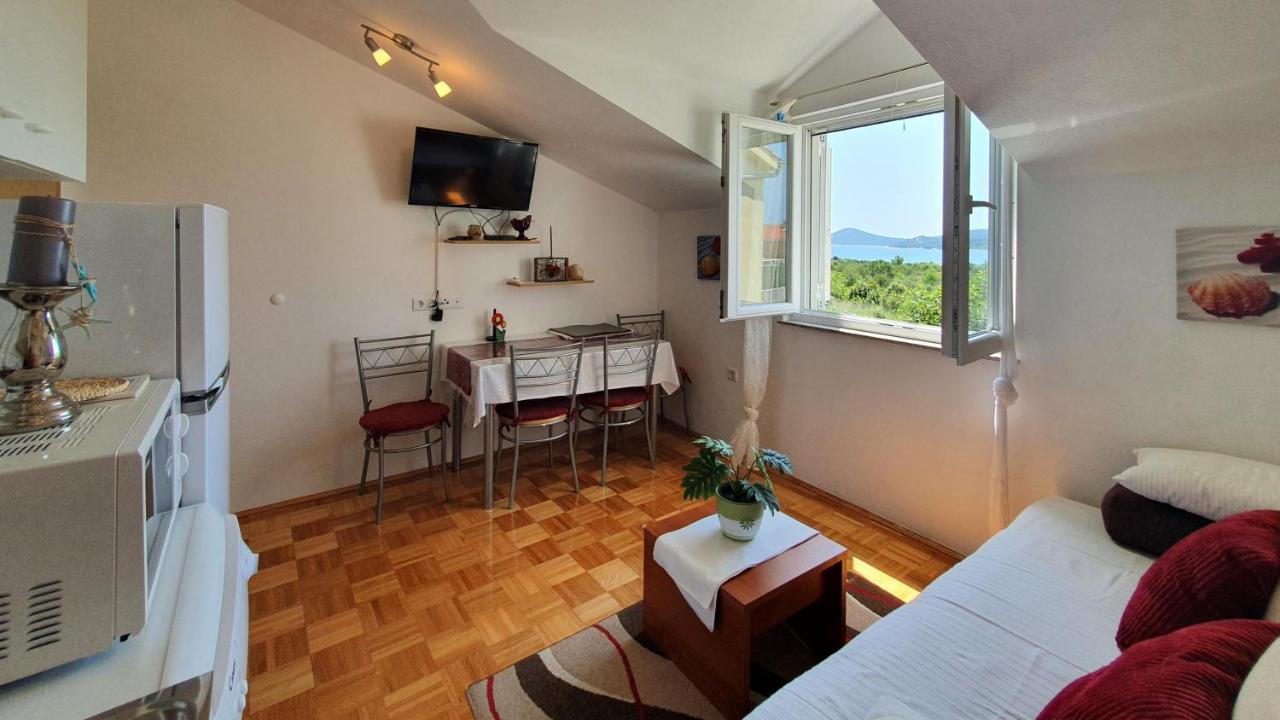 Apartmani Villa Lilliana Tribalj Kültér fotó